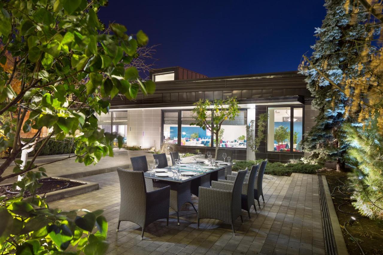 Villa Four Rooms Charkiw Exterior foto