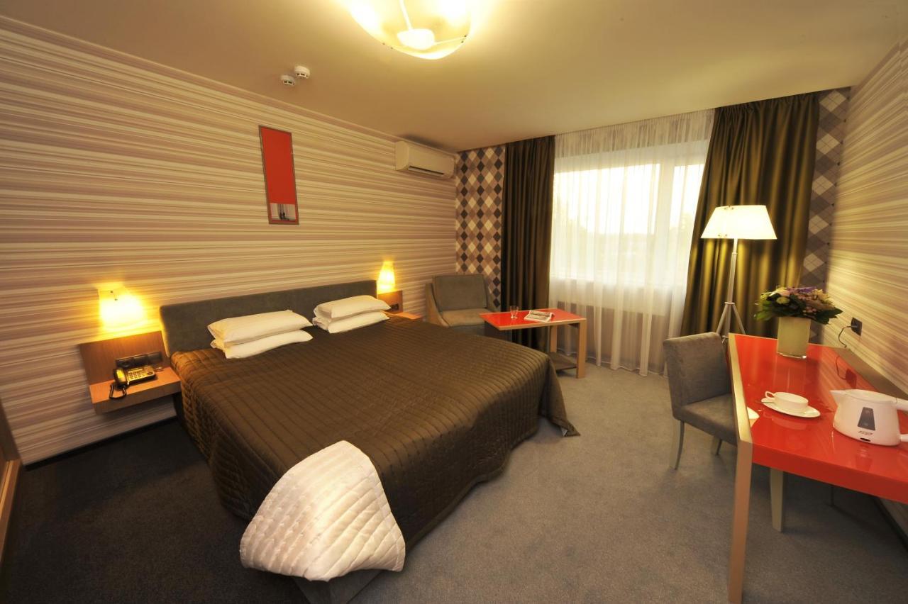 Villa Four Rooms Charkiw Zimmer foto
